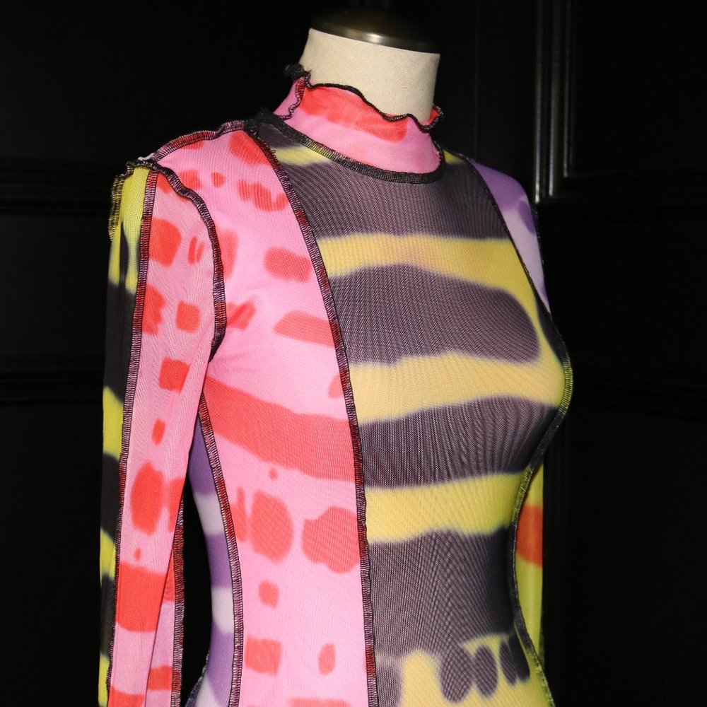 Akira Multi color fitted dress - Picture 3 of 4